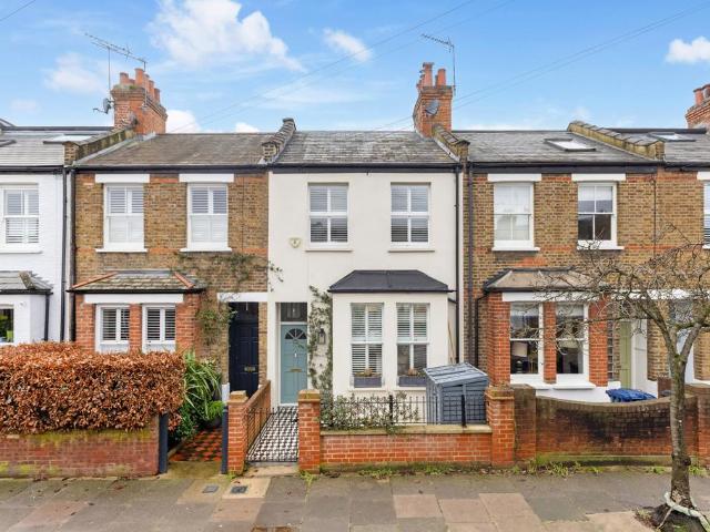 House for sale in London Borough of Ealing, Greater London