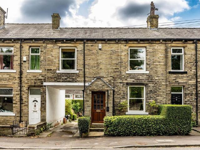 House for sale in Bailiff Bridge, West Yorkshire