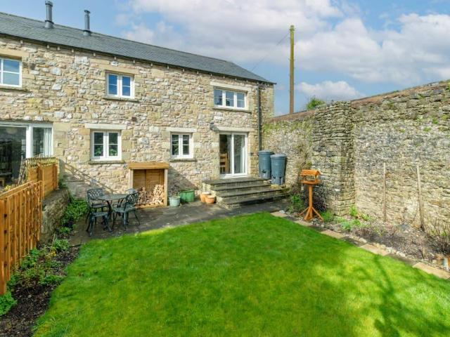 House for sale in Clapham cum Newby, North Yorkshire