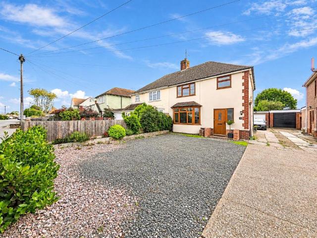 House for sale in Hunter's Forstal, Canterbury