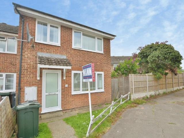 House for sale in Godinton Park, Bridgefield