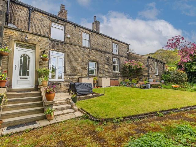 House for sale in Shaw and Crompton, Pendock