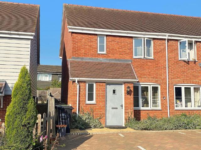 House for sale in Sidley, Heathlands