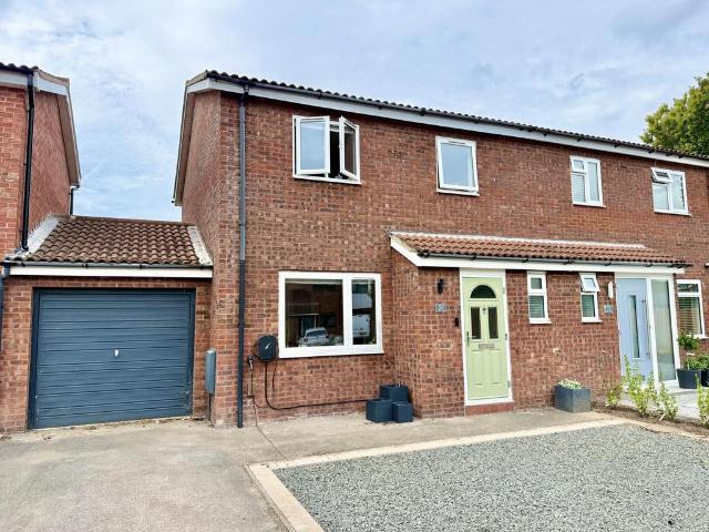 House for sale in Highcliffe