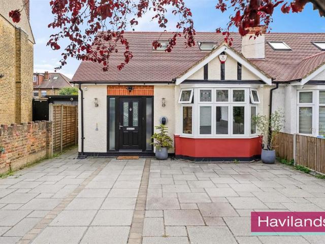 House for sale in Edmonton, Greater London
