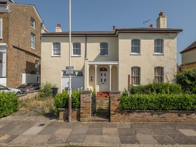 House for sale in London Borough of Ealing, Greater London
