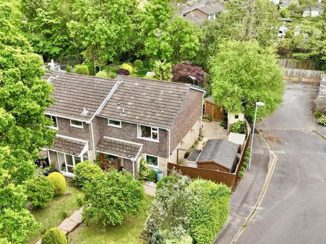 House for sale in Highcliffe