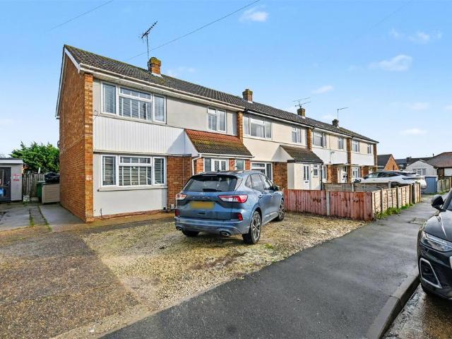 House for sale in Winter Gardens, Essex