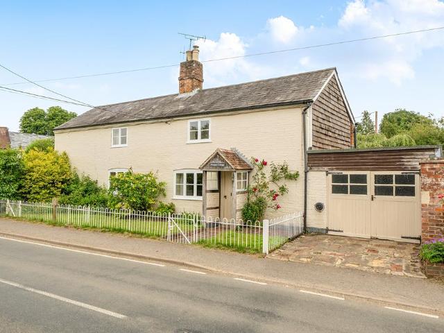 House for sale in Old Alresford, Hampshire