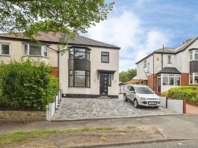 House for sale in Greenheys, Greater Manchester