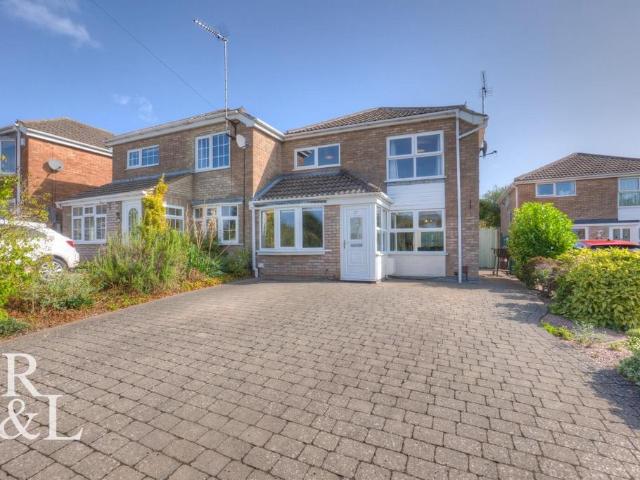 House for sale in Ashby-de-la-zouch, Leicestershire
