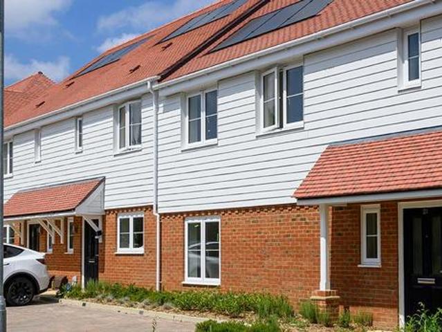 House for sale in Sandown Park, Kent