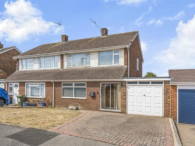 House for sale in Dedworth, Windsor