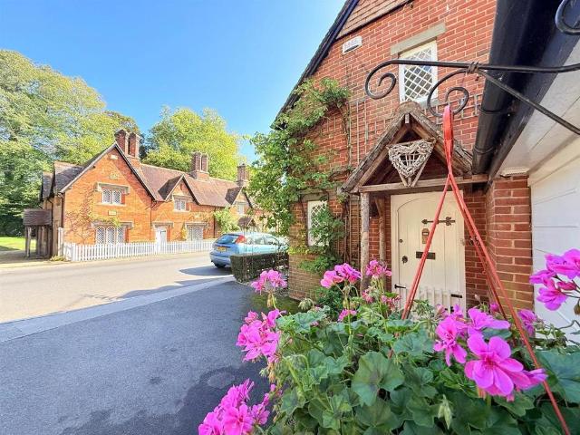 House for sale in Merley, Poole