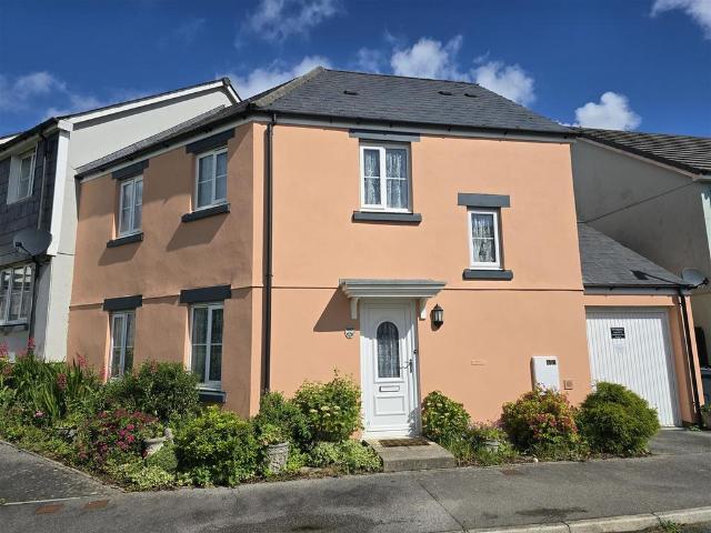 House for sale in Launceston, Cornwall