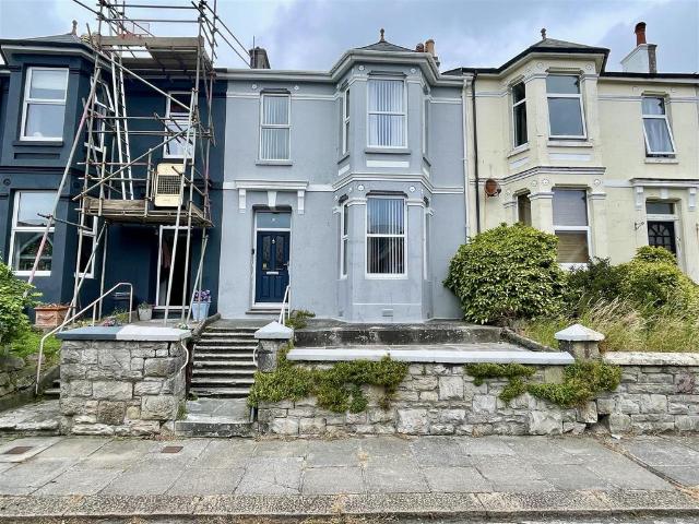 House for sale in Lipson, Mount Wise