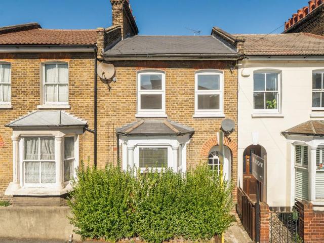 House for sale in London Borough of Lewisham, Ladywell