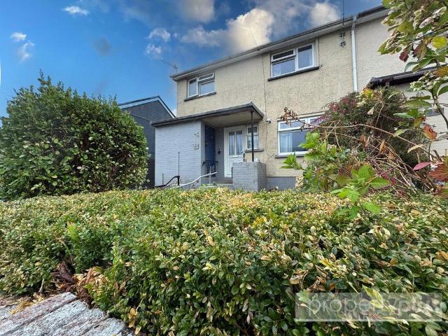 House for sale in Llwynypia, Wales