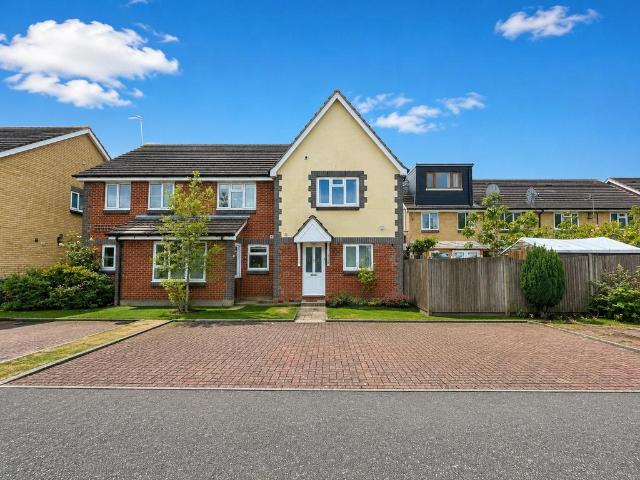 House for sale in London Borough of Hounslow, Spring Grove