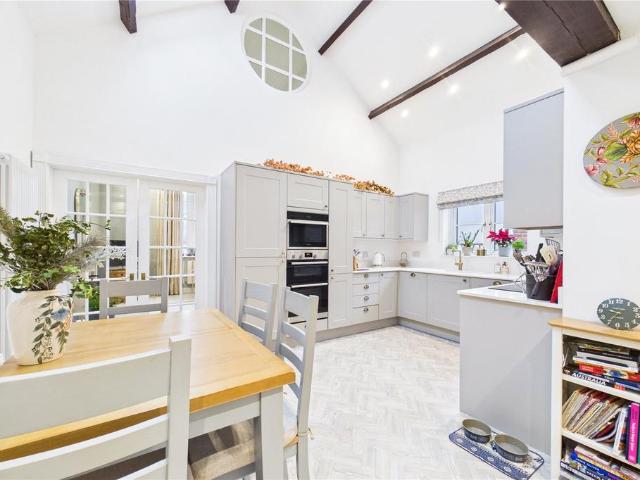 House for sale in Mortimer, Stratfield Mortimer