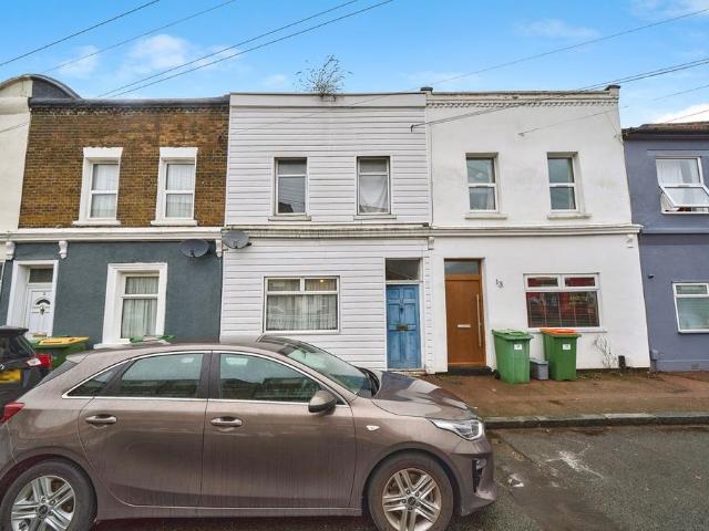House for sale in Maryland, Greater London