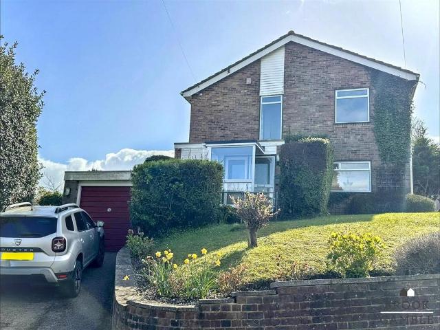 House for sale in Ratton Village, Eastbourne