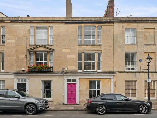 House for sale in Hotwells, Feckenham