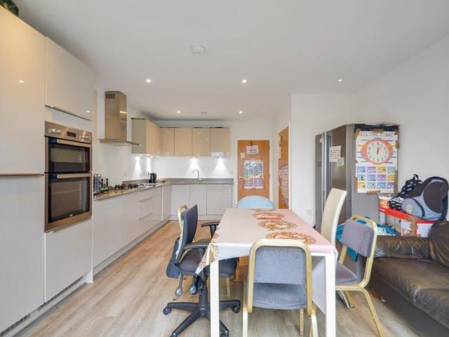 House for sale in The Slade, Oxfordshire