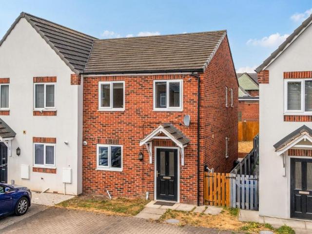 House for sale in Bolton Upon Dearne, South Yorkshire