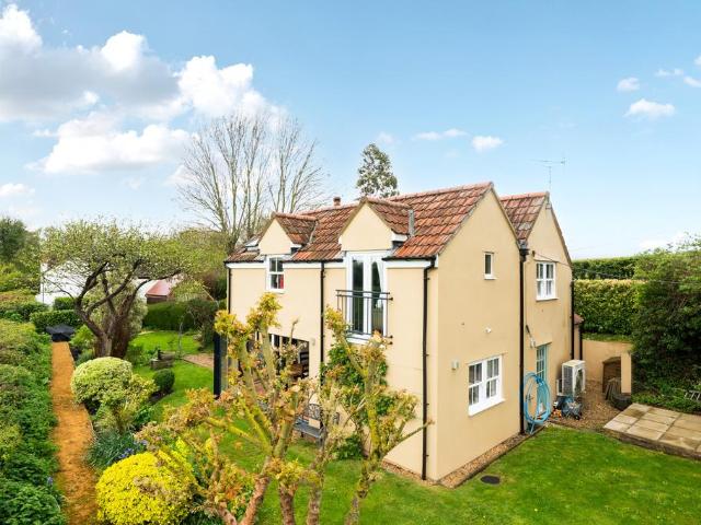 House for sale in Olveston
