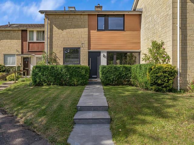 House for sale in Black Bourton, Oxfordshire