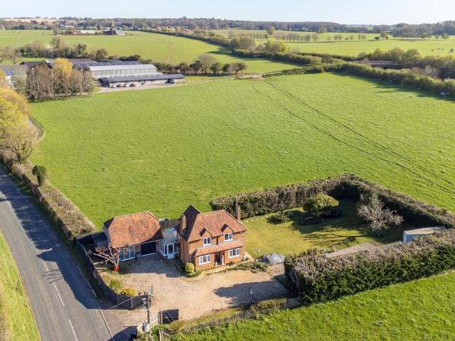 House for sale in Chieveley, West Berkshire