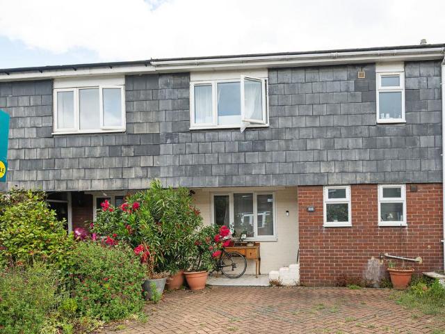 House for sale in West Hackney, Greater London