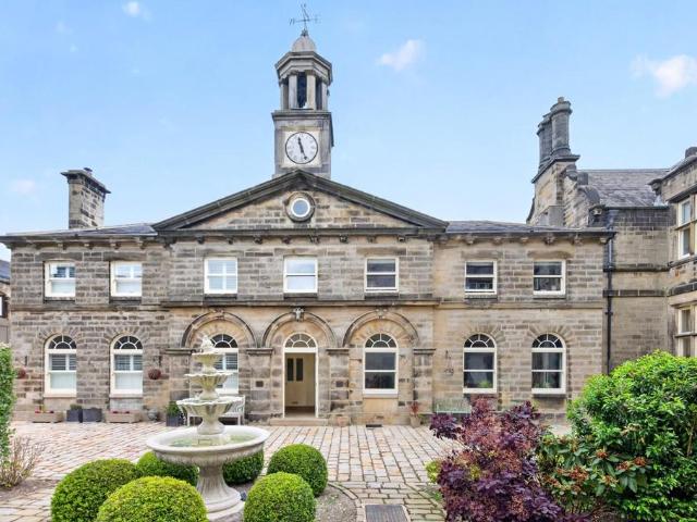 House for sale in Shaw Green, Beckwithshaw