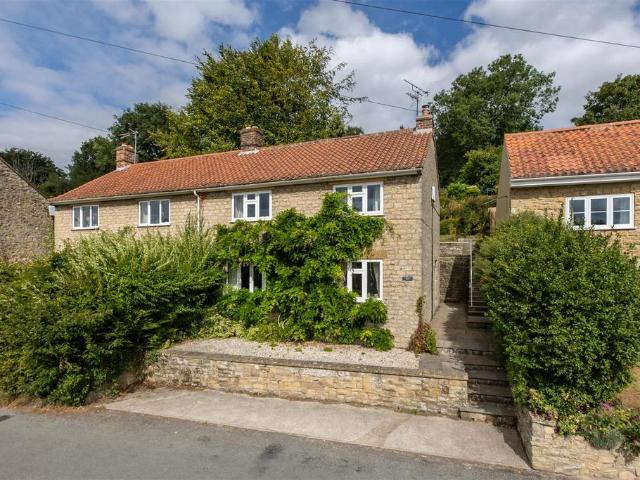 House for sale in Ampleforth, North Yorkshire