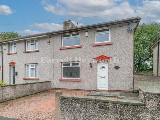 House for sale in Bulk, Bare