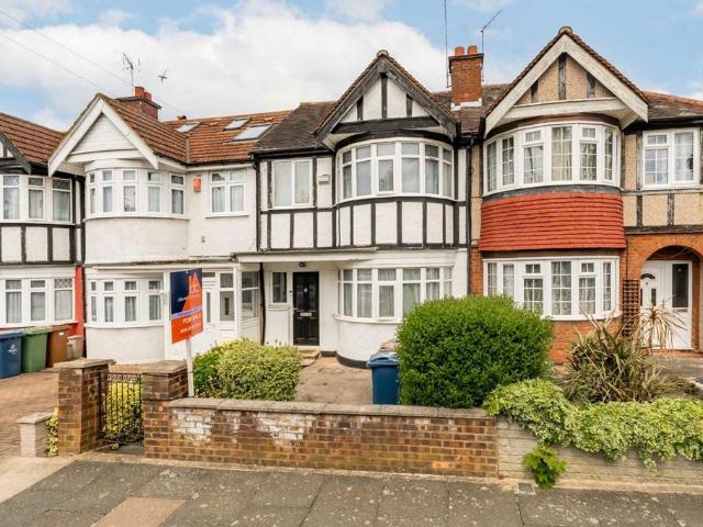 House for sale in Lane, Greater London