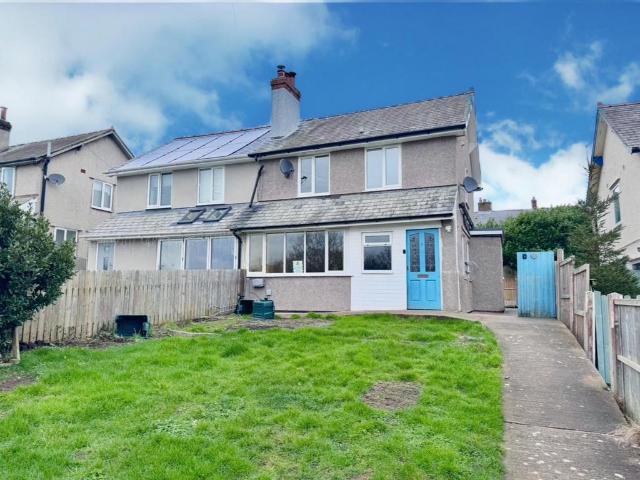 House for sale in Llansanffraid Glan Conwy, Wales