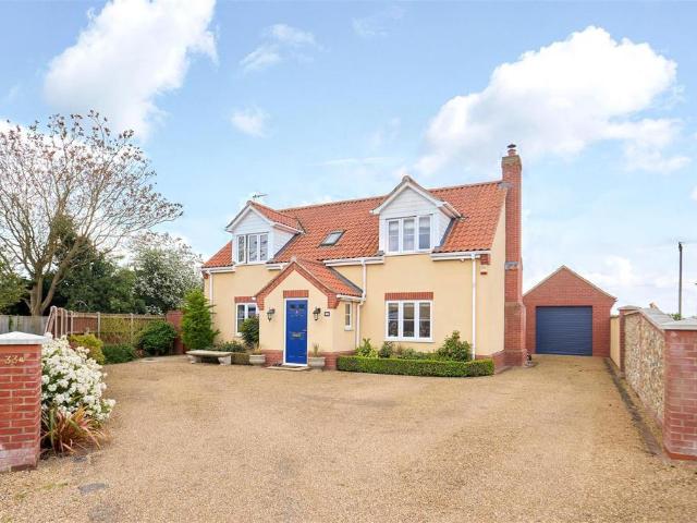 House for sale in Redenhall with Harleston, Burgh St Peter