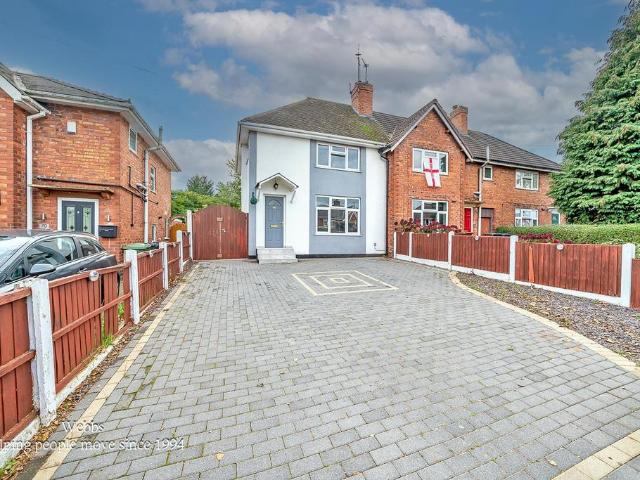 House for sale in Bloxwich, West Midlands