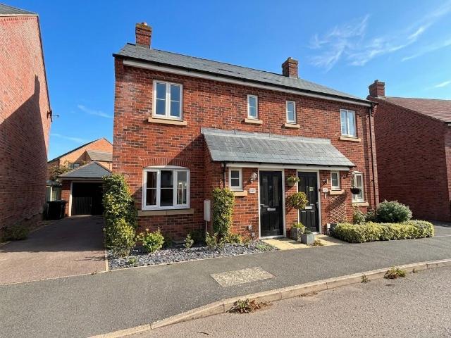 House for sale in Middlemore, Daventry
