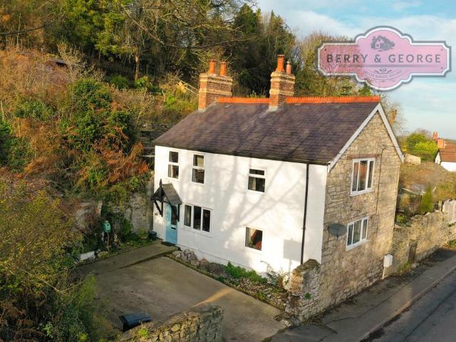 House for sale in Holywell, Wales