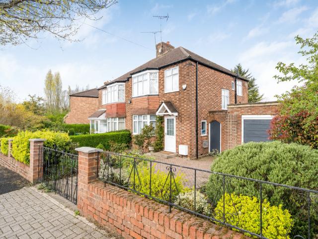 House for sale in London Borough of Barnet, Greater London
