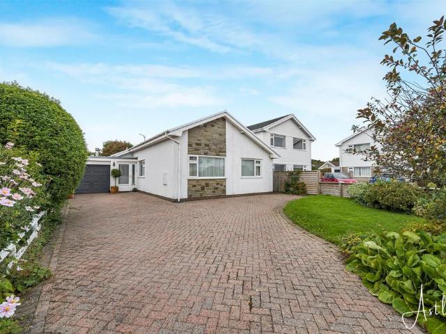 House for sale in Pyle, Bishopston