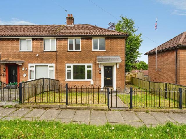 House for sale in Lee Bank, Greater Manchester