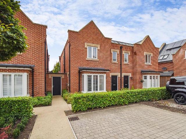 House for sale in Chelmsford, Isle Of Man