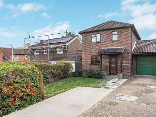 House for sale in Haverhill, West Suffolk