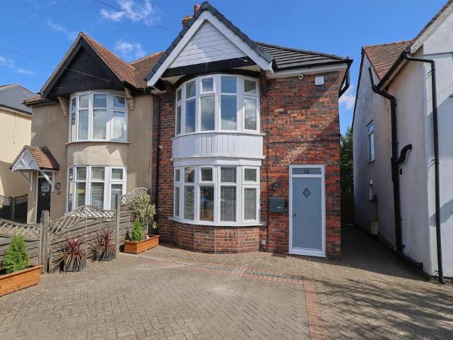 House for sale in Lash Hill, Barton
