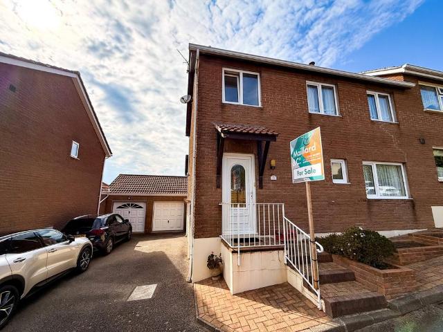 House for sale in Jersey Marine, Wales