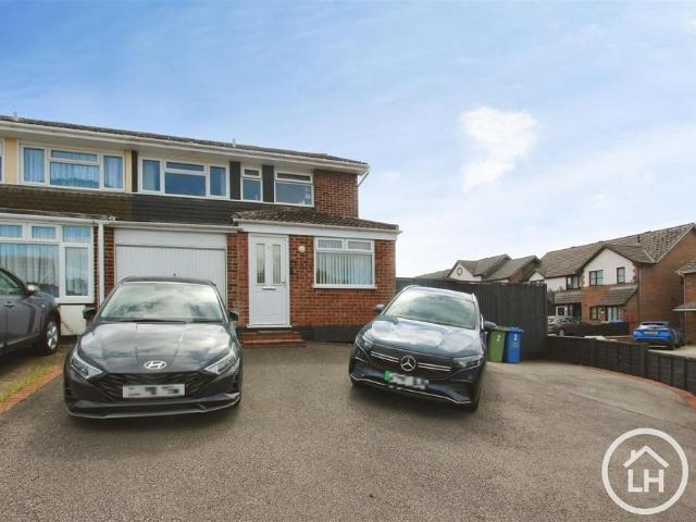 House for sale in Snipeshill, Oad Street